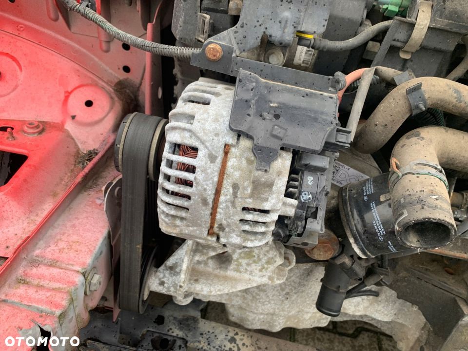 Renault Twingo II 1.5 DCI alternator - 1