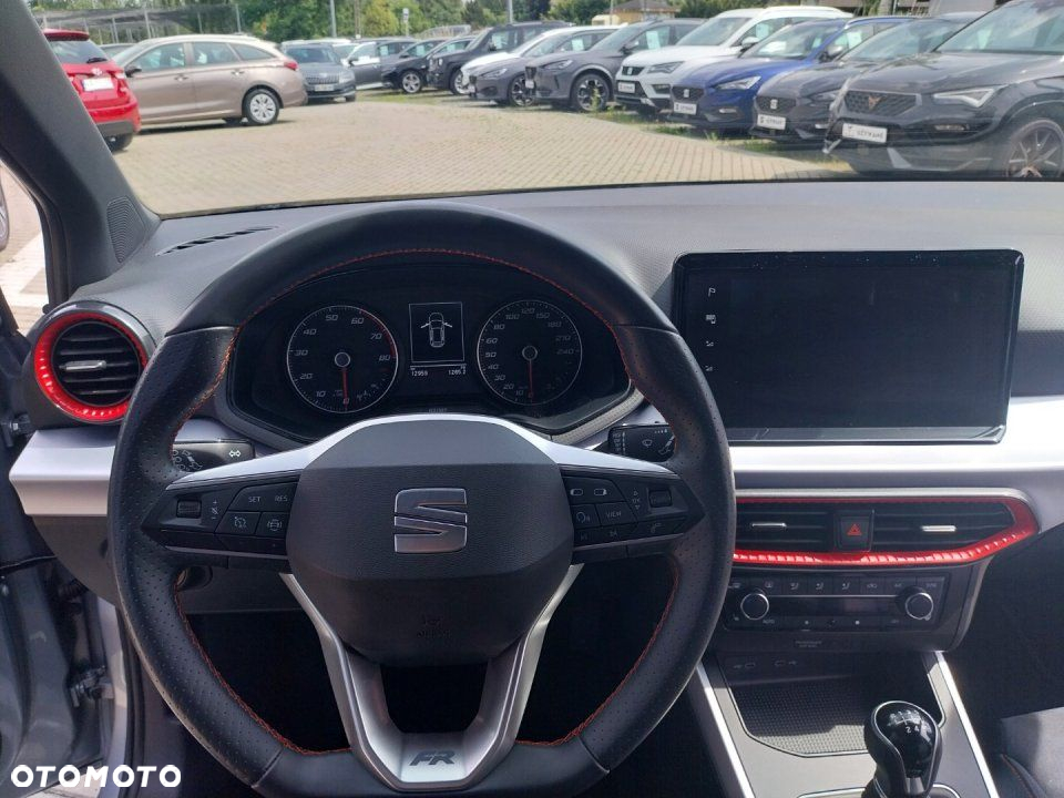 Seat Arona - 12