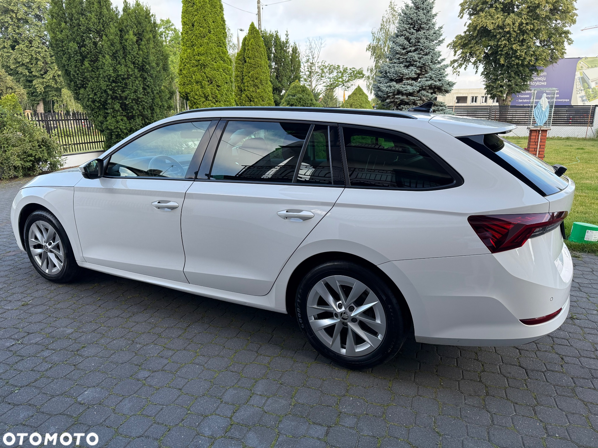 Skoda Octavia 1.5 TSI ACT Ambition - 4