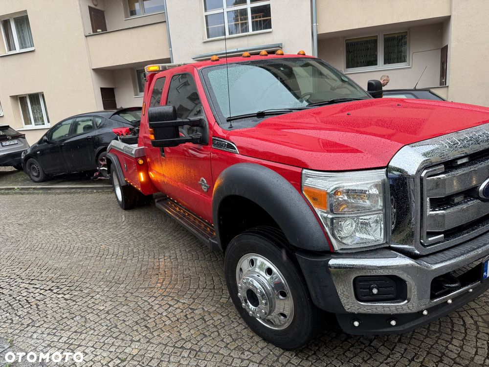 Ford F550 - 27