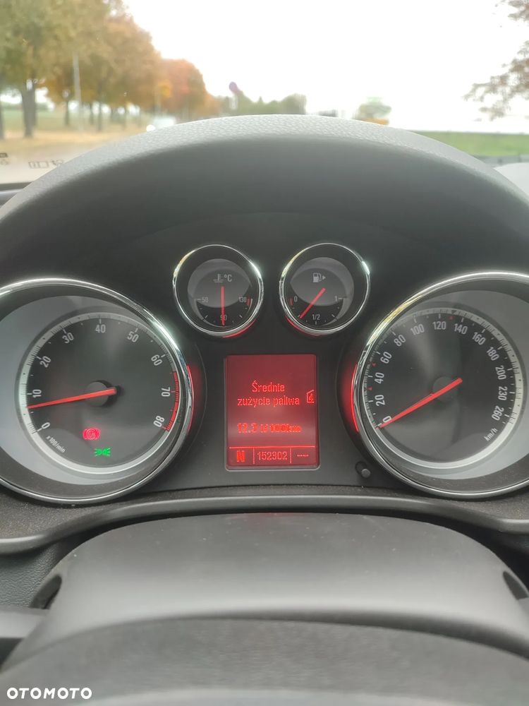 Opel Insignia - 7
