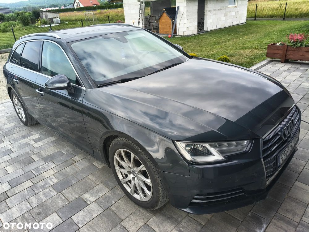 Audi A4 Avant 2.0 TDI S tronic - 11