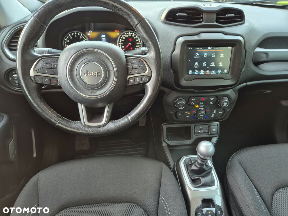 Jeep Renegade 1.4 MultiAir Limited - 16