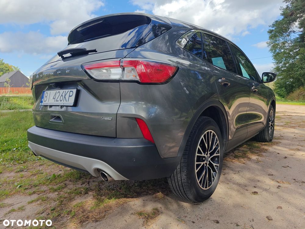 Ford Kuga - 13