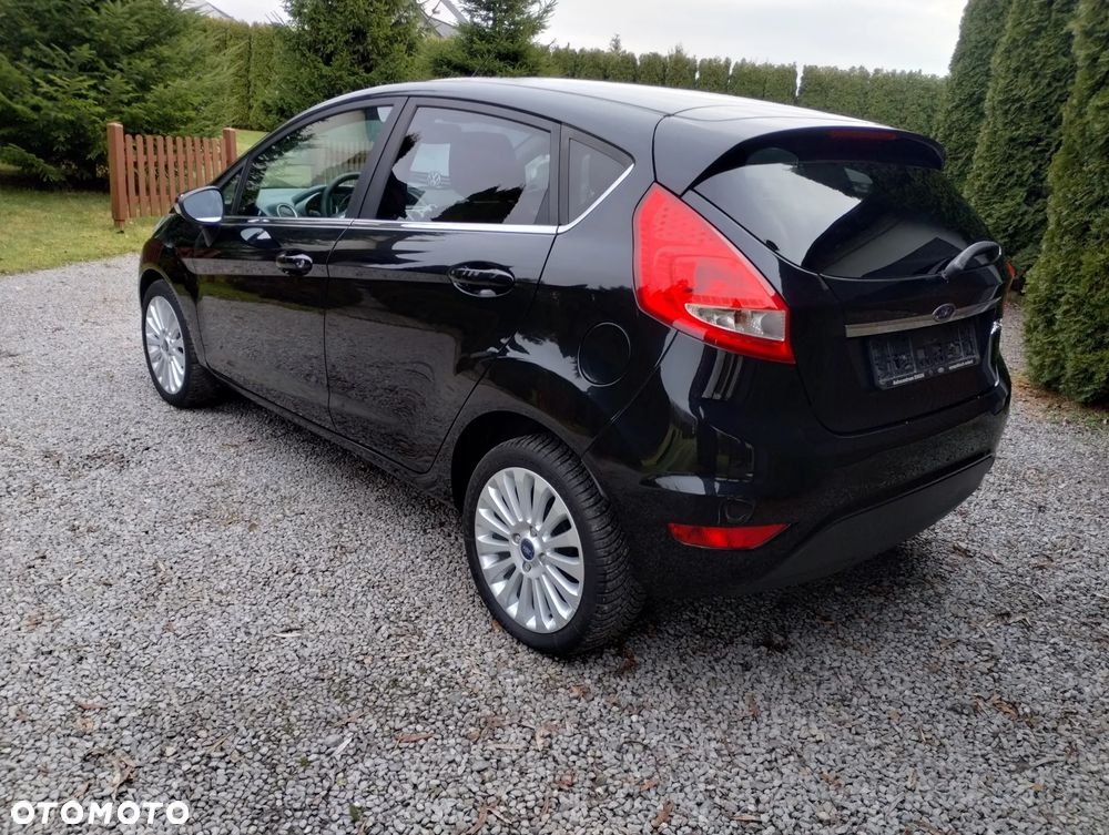 Ford Fiesta 1.25 Titanium - 12