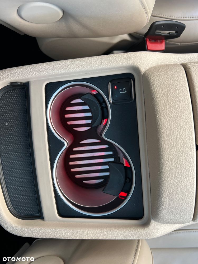 Mercedes-Benz Klasa V 250 (BlueTEC) d Avantgarde 7G-Tronic (d³ugi) - 32