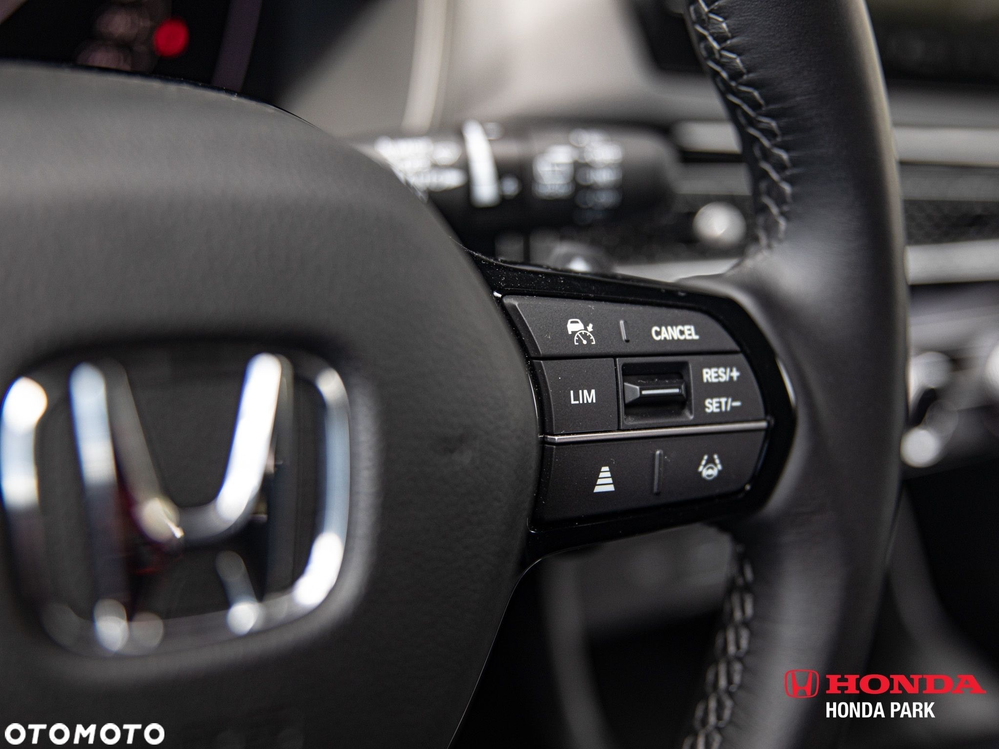 Honda Civic 2.0 i-MMD Elegance CVT - 19