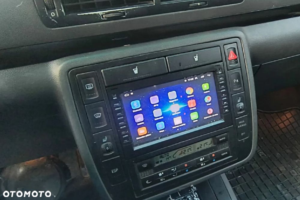 Volkswagen Sharan - 13