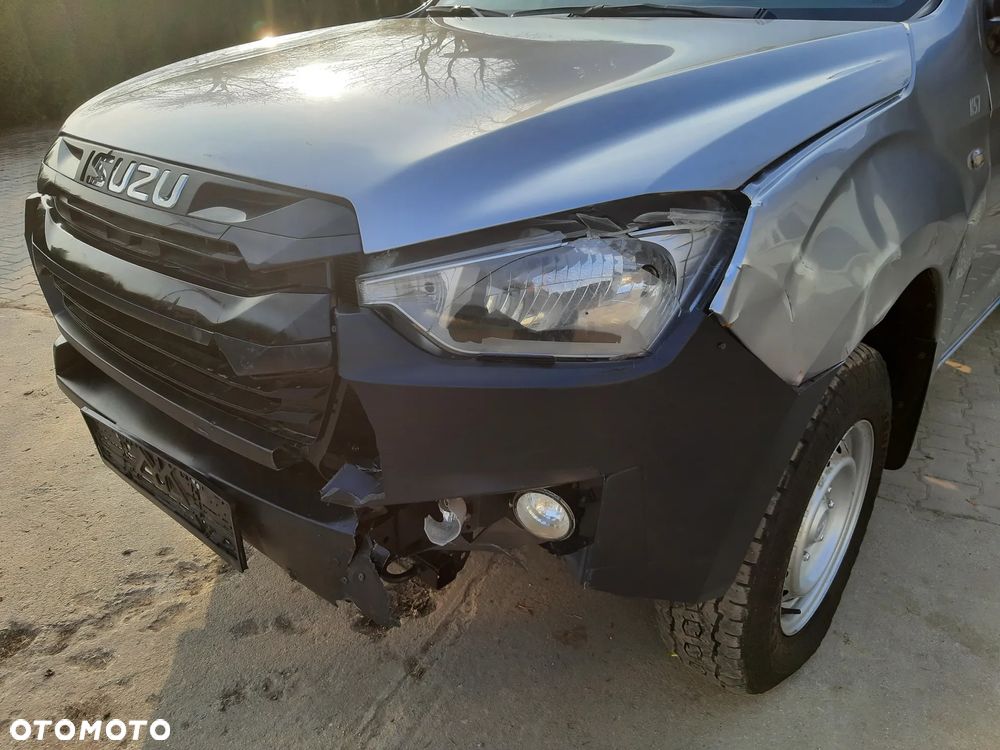 Isuzu D-Max Space Cab 4WD LSE - 2