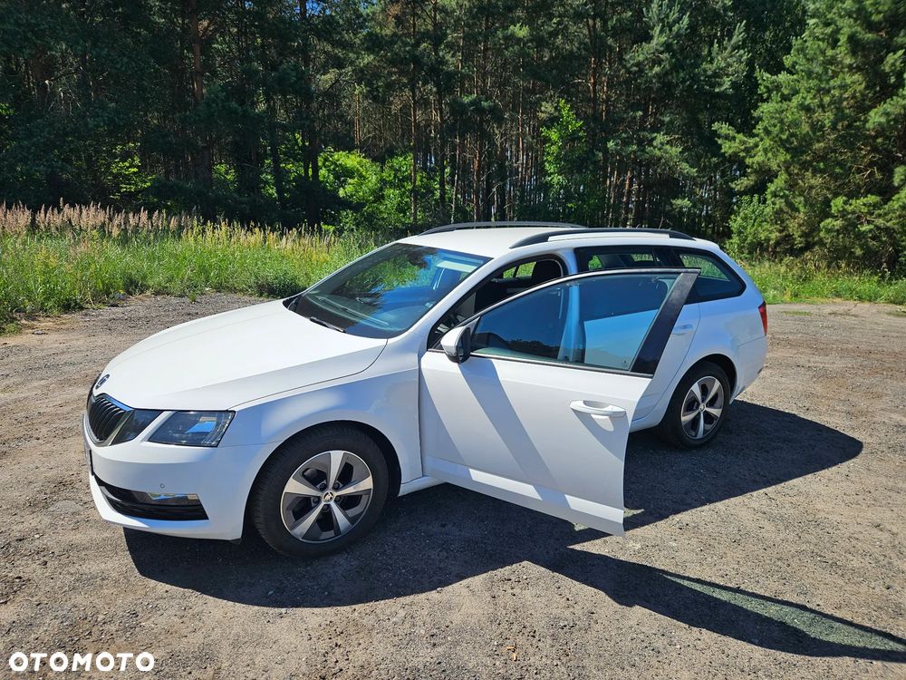 Skoda Octavia 1.6 TDI SCR Business - 2