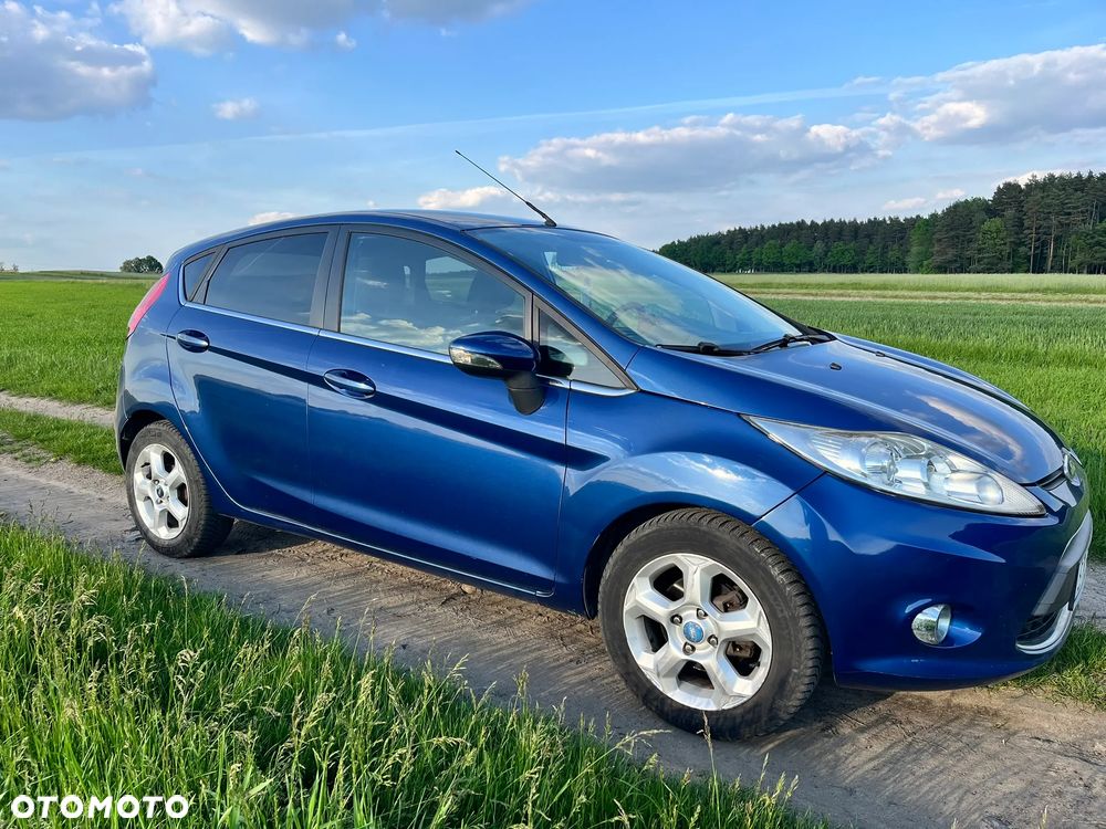 Ford Fiesta 1.4 Titanium EU5 - 3