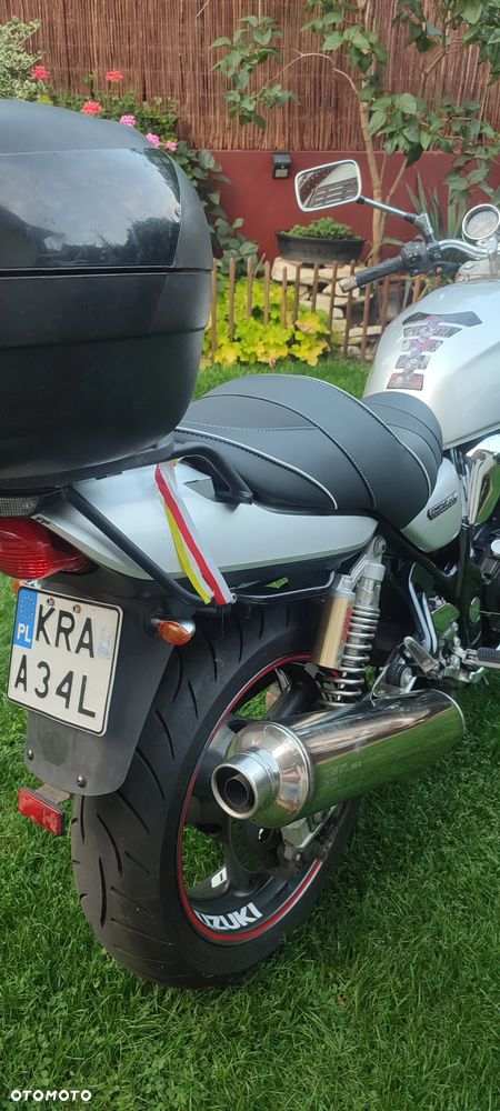 Suzuki GSX - 8