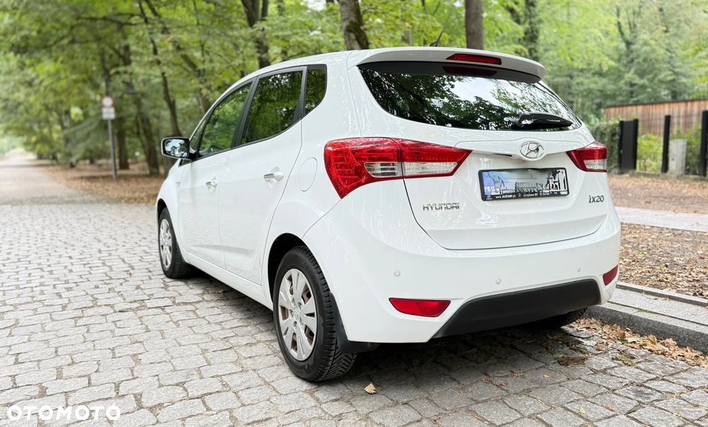 Hyundai ix20 1.6 Comfort - 4