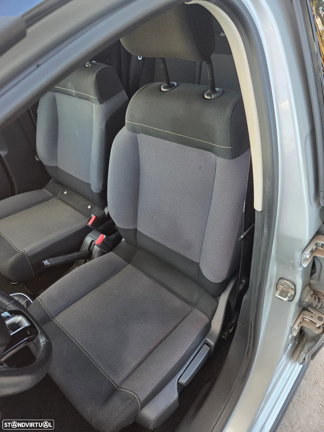 Citroën C3 1.2 PureTech Shine - 19