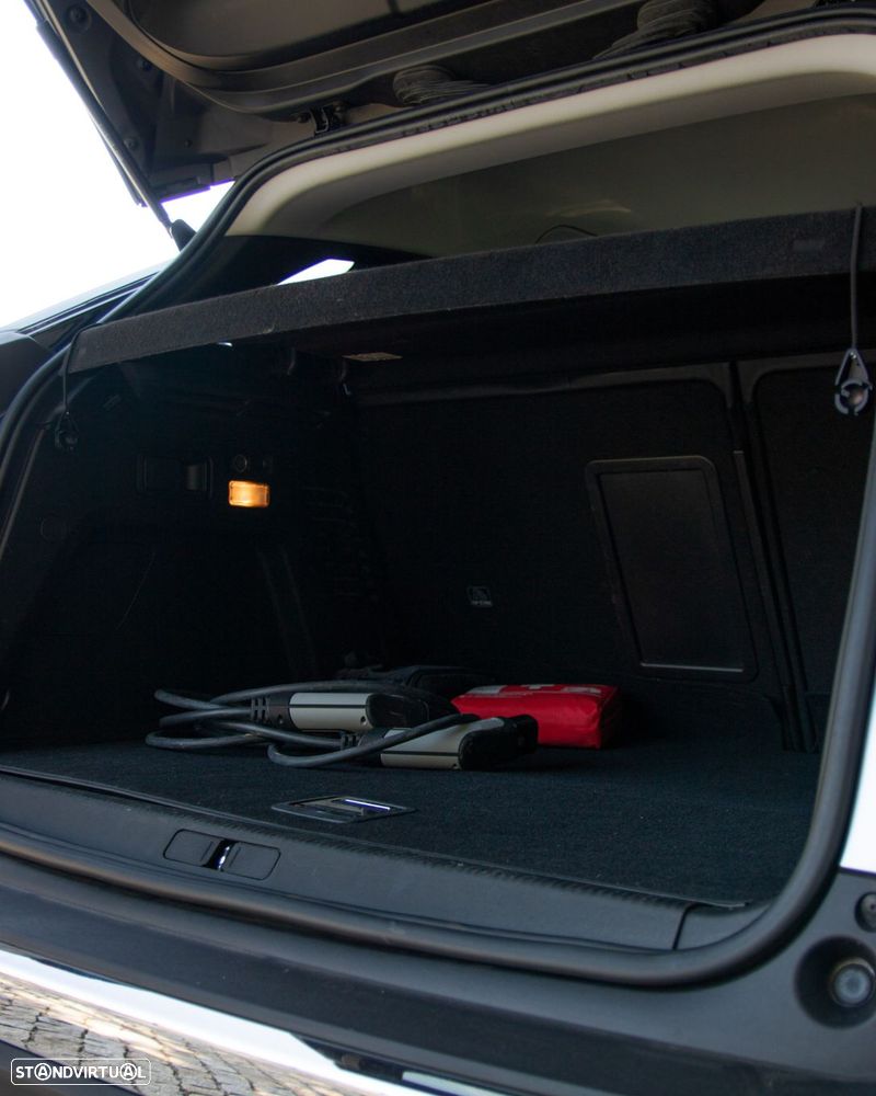 Peugeot 3008 1.6 Hybrid Allure Pack e-EAT8 - 30