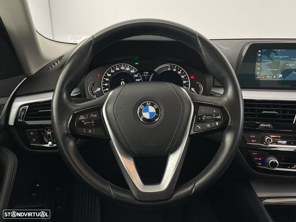 BMW 530 e iPerformance - 14