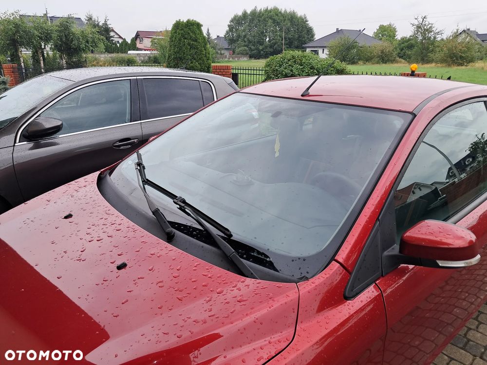 Ford Focus ver-1-6-comfort - 7
