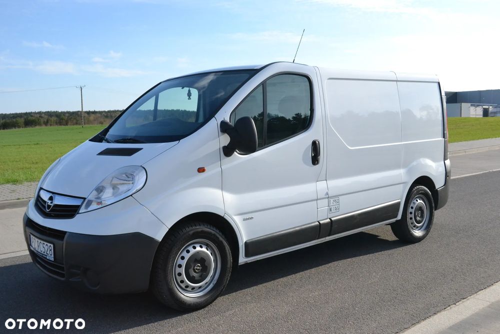 Opel Vivaro - 2