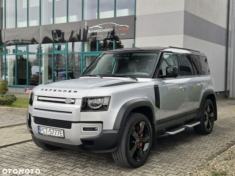 Land Rover Defender - 2