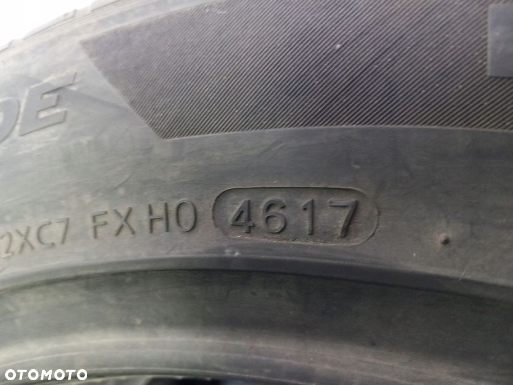 285/45R21 Hankook Winter I*cept Evo 2 Suv - 2