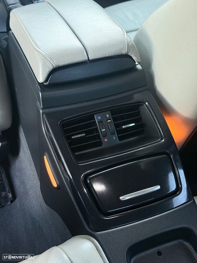 BMW 320 d Coupe - 13