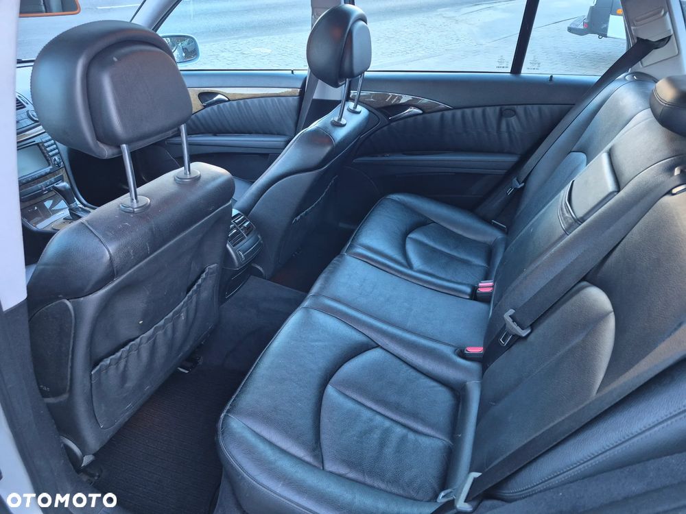 Mercedes-Benz Klasa E 320 CDI 7G-TRONIC Avantgarde - 14
