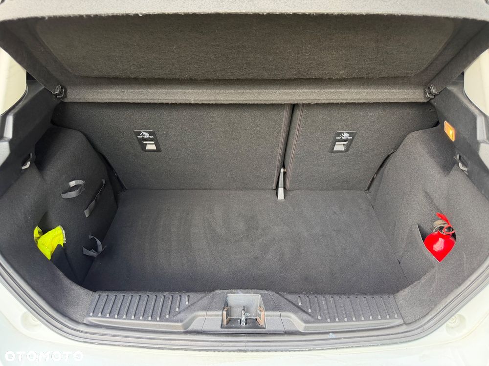 Ford Fiesta 1.5 TDCi S&S TITANIUM - 22