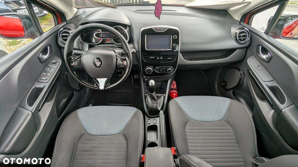 Renault Clio - 20