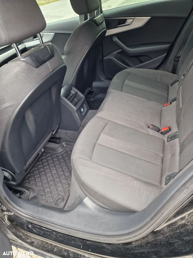 Audi A4 2.0 TDI S tronic - 21