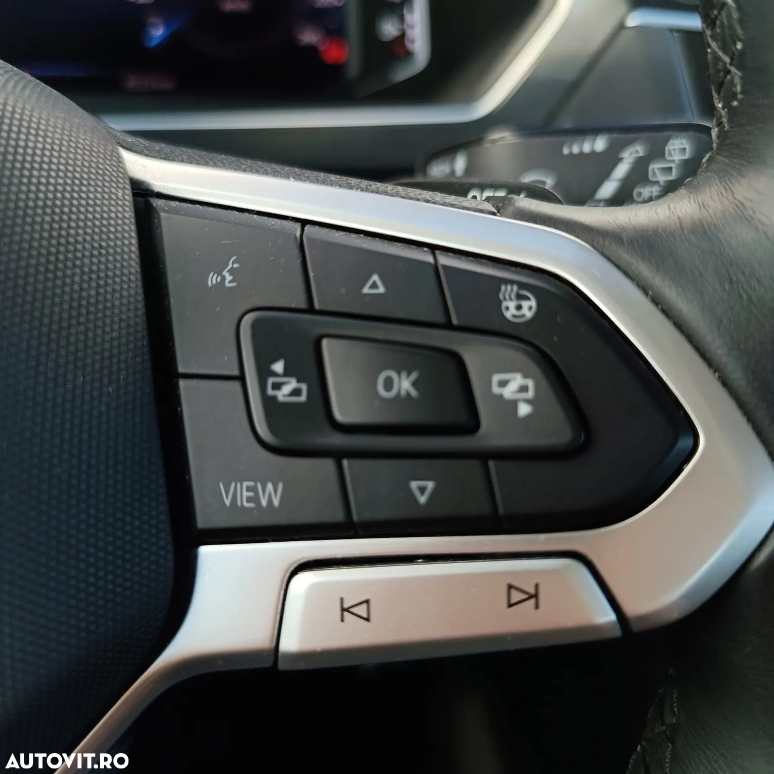 Volkswagen Tiguan 2.0 TDI SCR DSG 4Motion Elegance - 10
