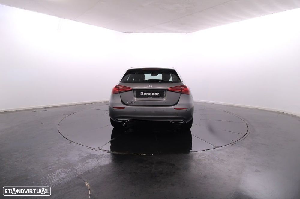 Mercedes-Benz A 200 - 7