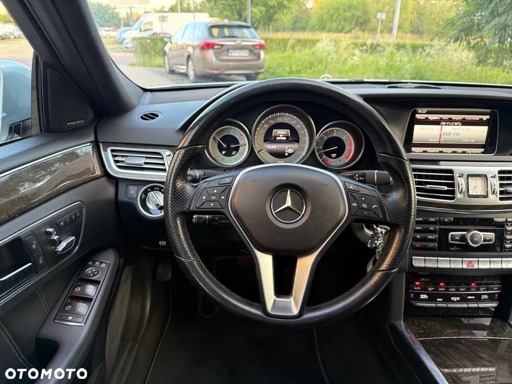 Mercedes-Benz Klasa E 300 BlueTEC 7G-TRONIC Avantgarde - 13