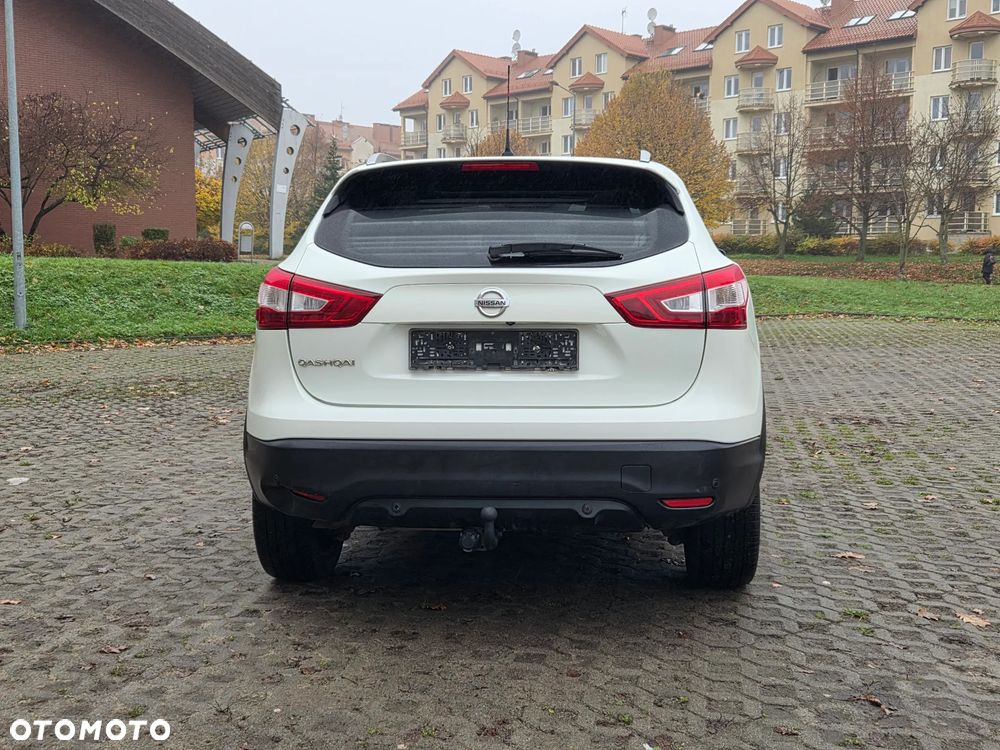 Nissan Qashqai 1.6 dCi 4 x 4 DPF Start/Stop I-Way - 10