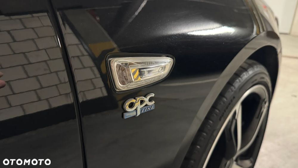 Opel Insignia - 11