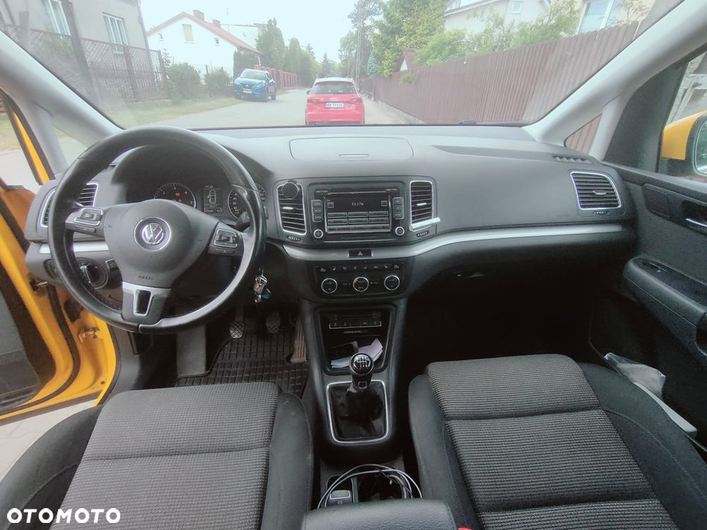 Volkswagen Sharan 2.0 TDI Comfortline - 8