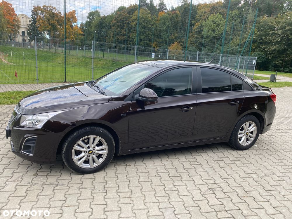 Chevrolet Cruze 1.7 LT - 2