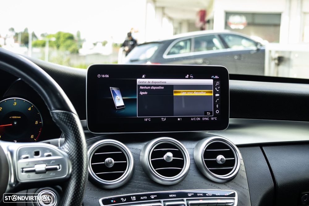 Mercedes-Benz C 220 d AMG Line - 35