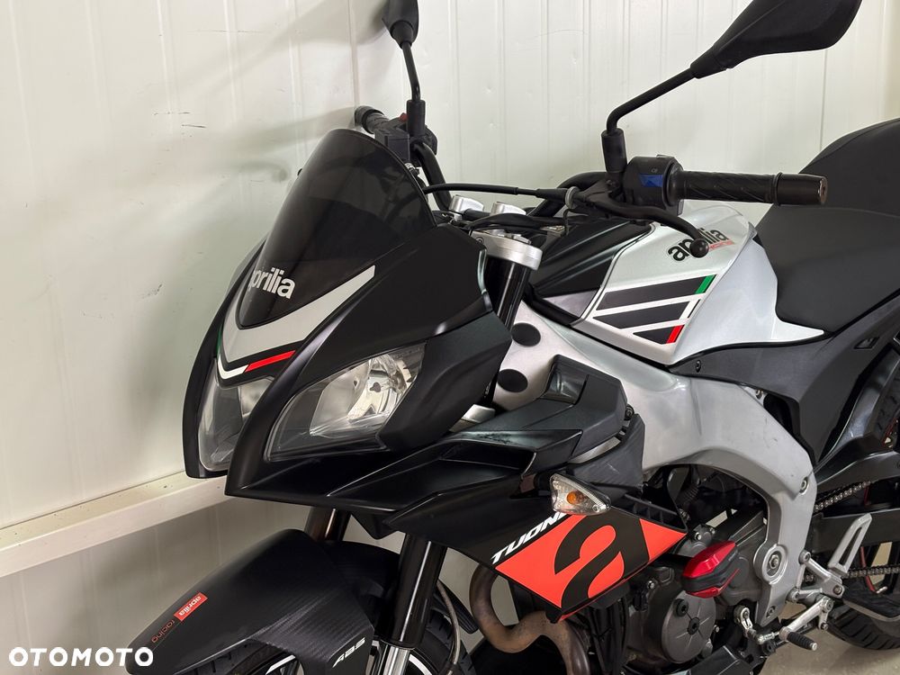 Aprilia Tuono - 9
