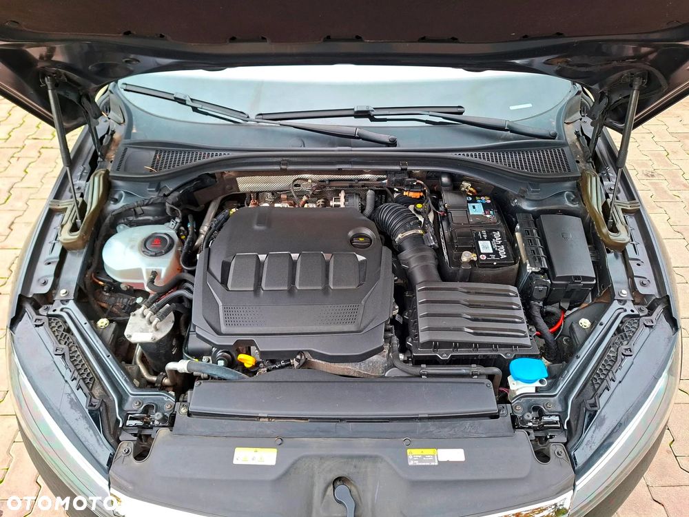Skoda Superb 2.0 TDI DSG Premium Edition - 16