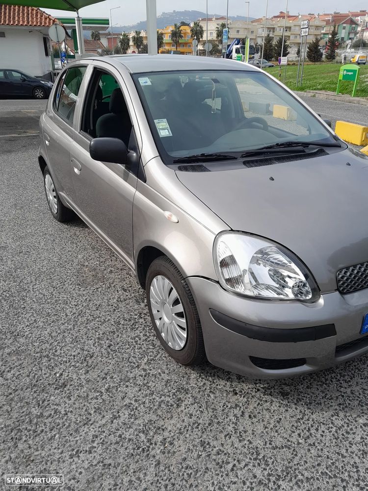Toyota Yaris 1.0 Sol MMT TA - 3