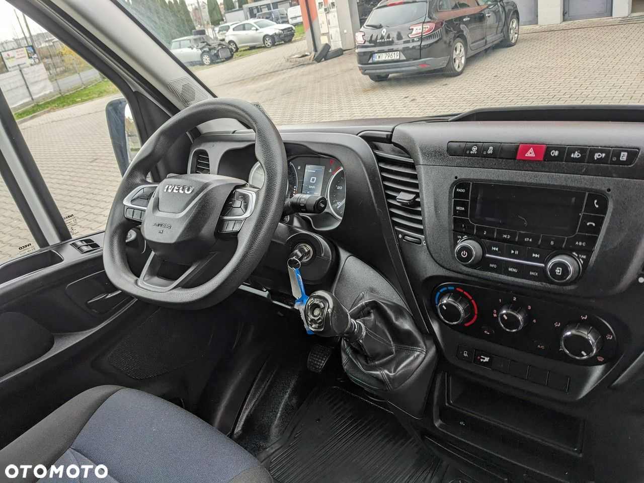 Iveco Daily 35S16 V - 13