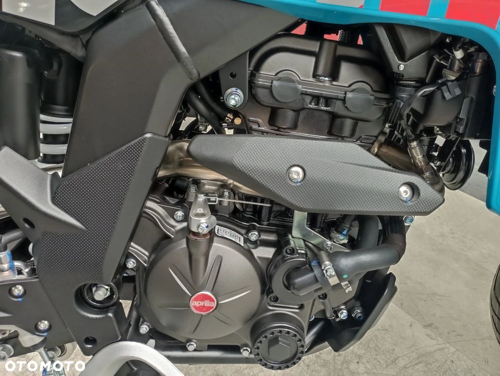 Aprilia SX - 9