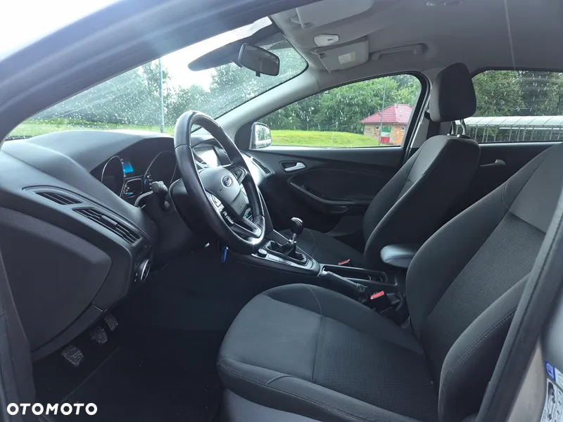Ford Focus 1.5 TDCi Trend - 9
