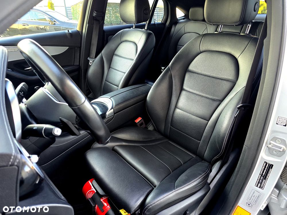 Mercedes-Benz GLC - 28