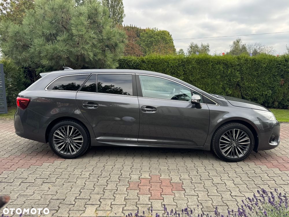 Toyota Avensis Touring Sports 1.8 Edition S+ - 9