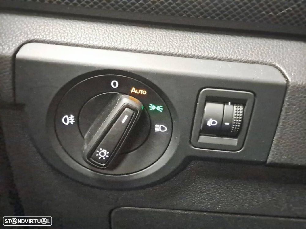 VW T-Cross 1.0 TSI Life DSG - 14