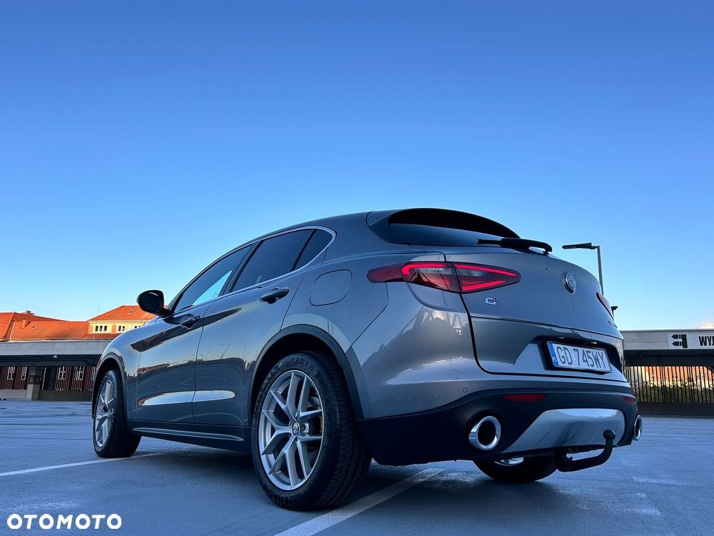 Alfa Romeo Stelvio 2.0 Turbo First Edition Q4 - 17