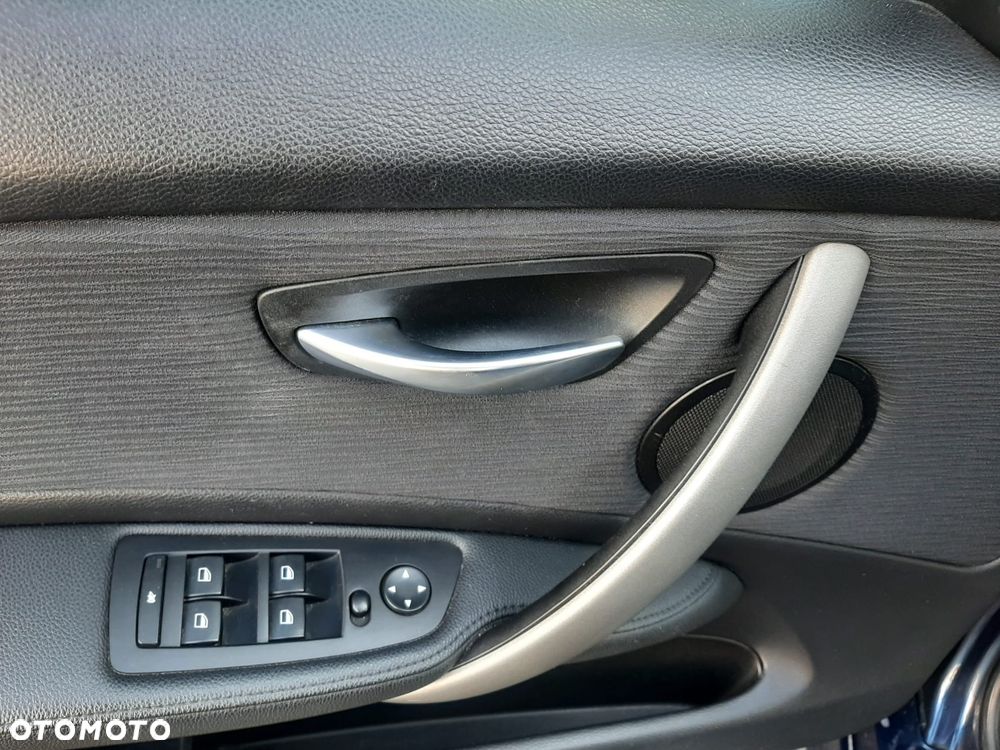 BMW Seria 1 116d EfficientDynamics Edition - 12