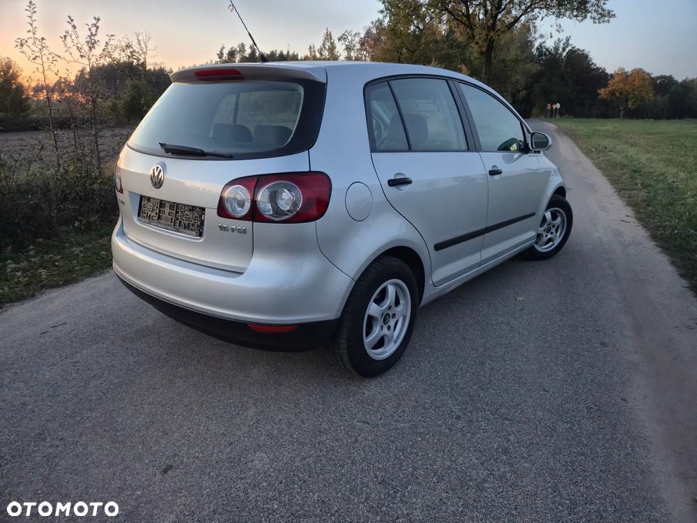 Volkswagen Golf Plus - 31