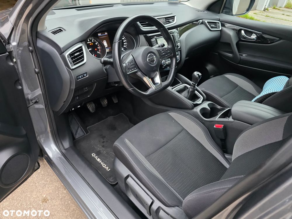 Nissan Qashqai 1.3 DIG-T Acenta EU6d - 22